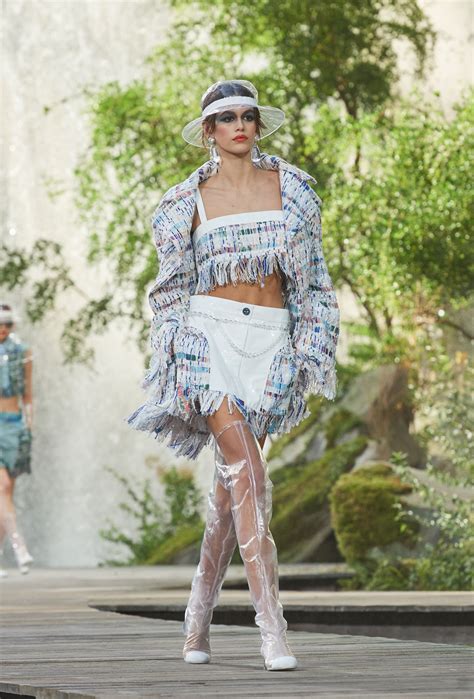 chanel spring summer 2018 fashion show|chanel spring summer collection.